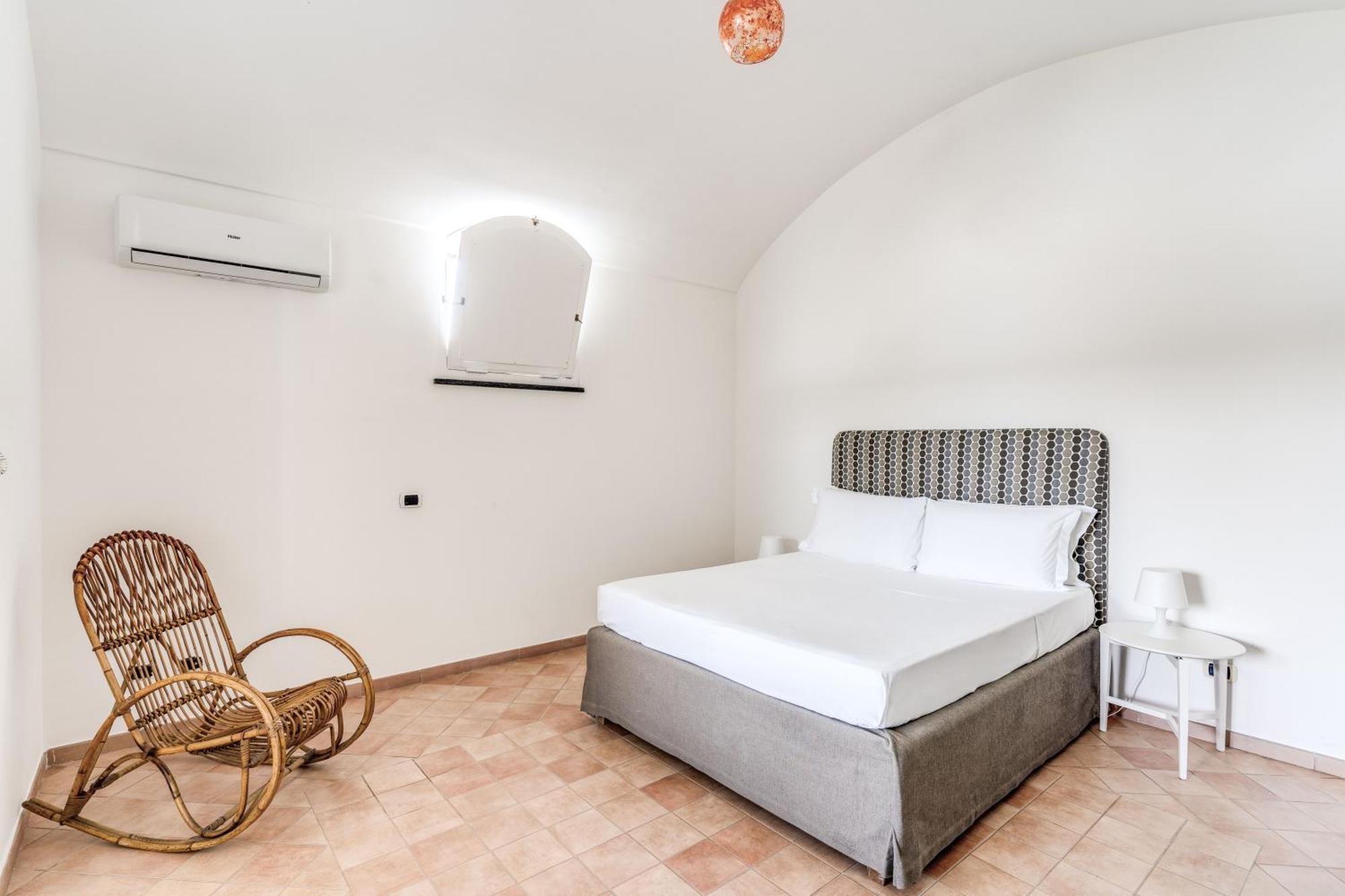 Villa Giulia Boutique Views Pool And Guest Services Соренто Екстериор снимка