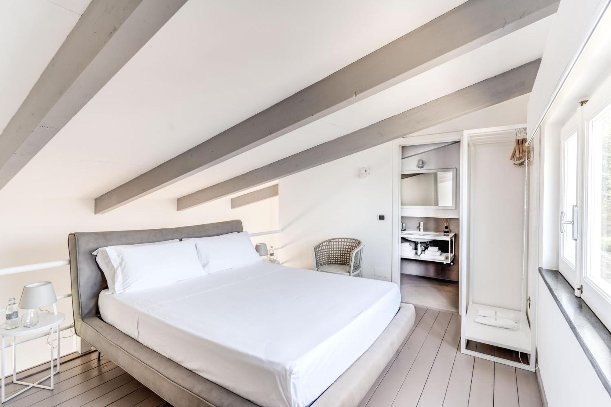 Villa Giulia Boutique Views Pool And Guest Services Соренто Екстериор снимка